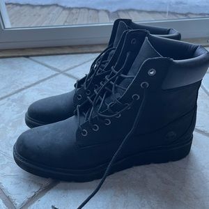 Women’s Timberland Boots NWOT size 10
